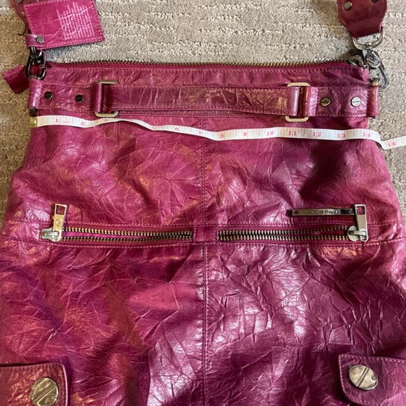 Matt & Nat cranberry pink crinkle vegan bag - Picture 5 of 6